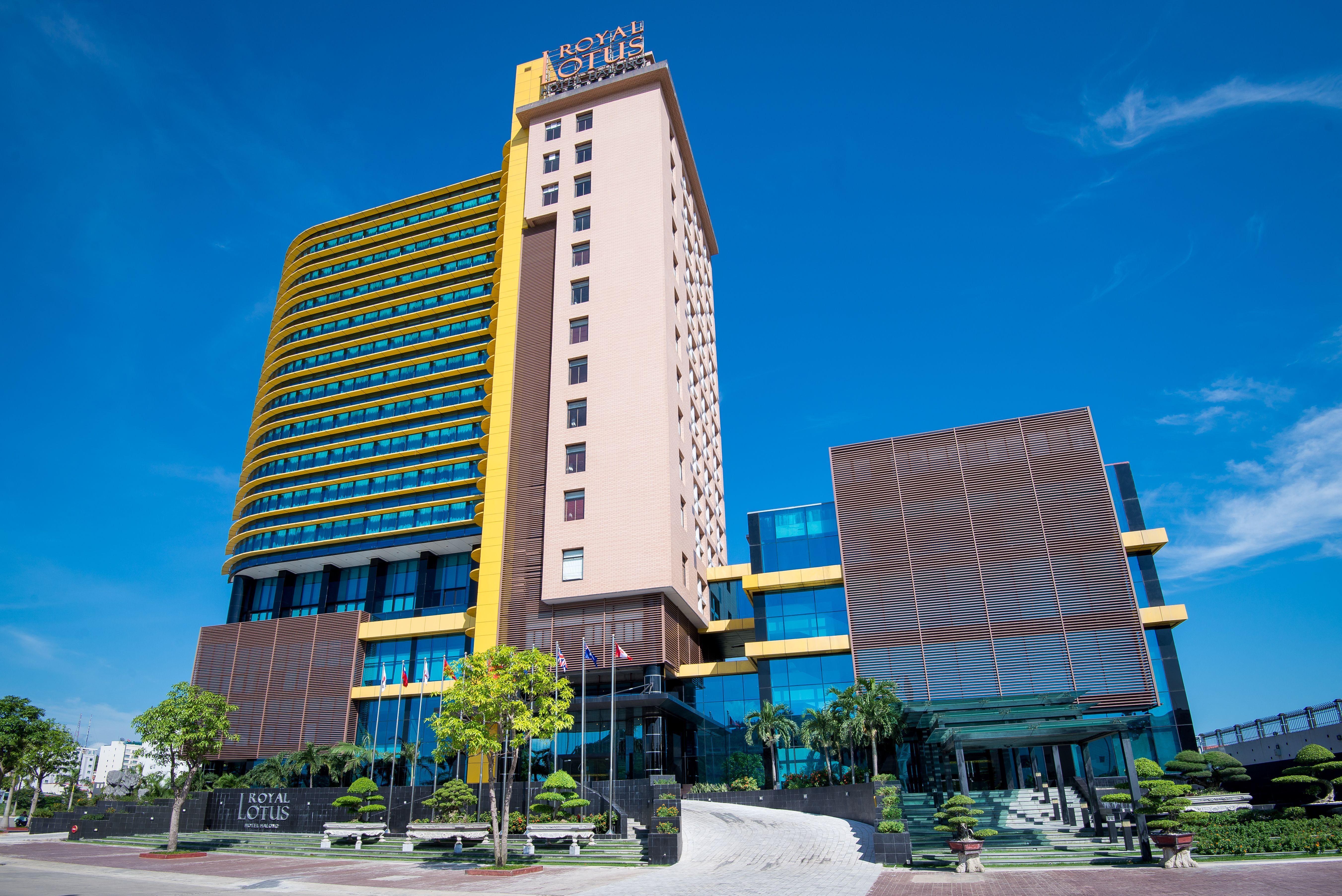 Royal Lotus Hotel Ha Long Exterior photo